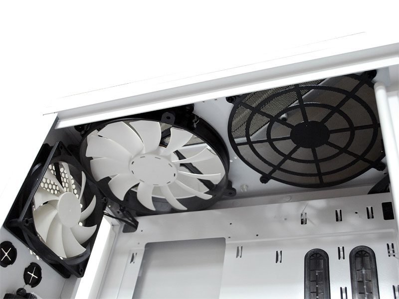 Phantom [�z���C�g]