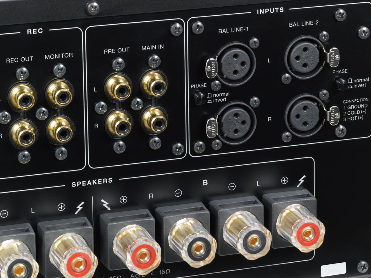 L-590AX [�u���X�^�[�z���C�g]