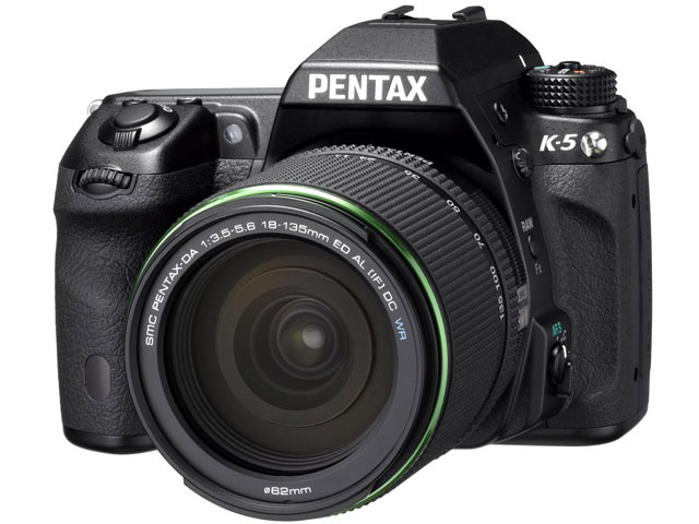 価格.com - PENTAX K-5 18-135レンズキット の製品画像