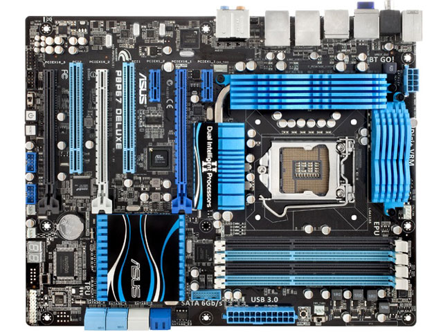 P8P67 DELUXE �̐��i�摜