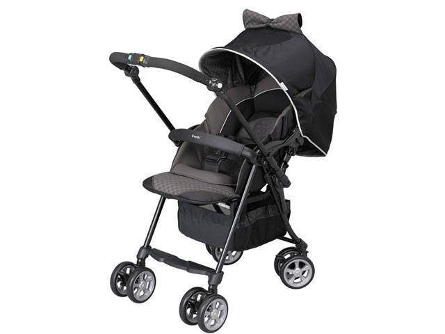 combi ベビーカーディアクラッセ オート4キャス コンビ ホワイト