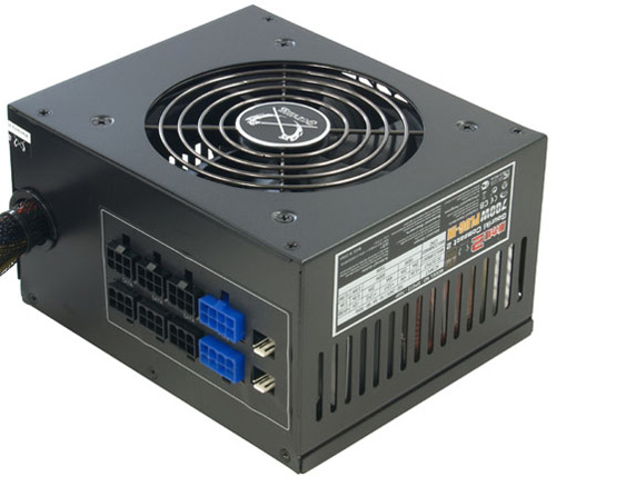 ���͒Z2�v���O�C�� SPGT2-700P �̐��i�摜