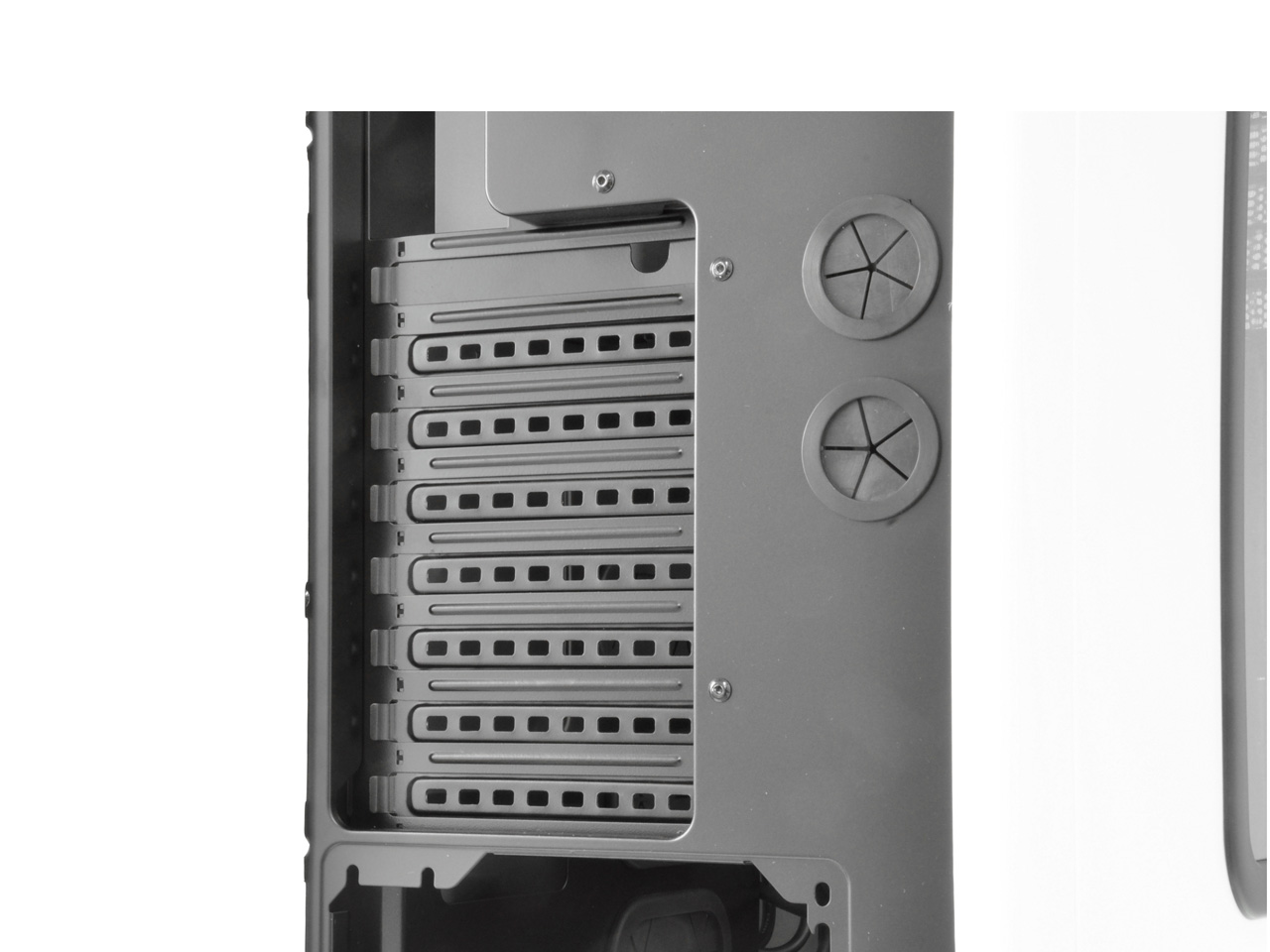 Graphite 600T CC600TWM-WHT