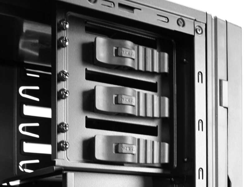 H2-black [�u���b�N]