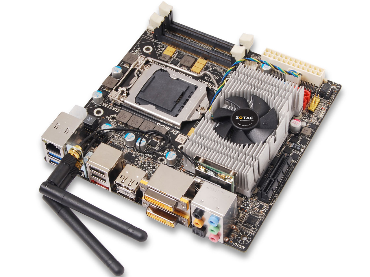 価格.com - 『本体』 Z68ITX-B-E の製品画像