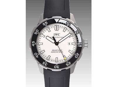 �A�N�A�^�C�}�[ �I�[�g�}�e�B�b�N 2000 IW356811 �̐��i�摜