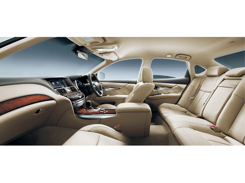 日産 フーガ 2009年モデル 370GT Type Sの価格・性能・装備 日産 フーガ 2009年モデル 370GT Type Sの価格・性能・装備