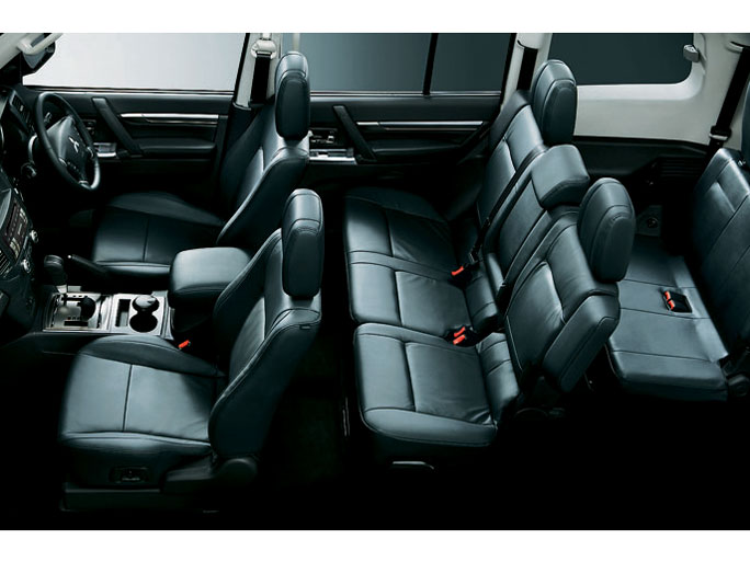 三菱 パジェロ 2006年モデル ロング エクシード-X 4WDの価格・性能・装備・オプション（2007年10月17日発売）
