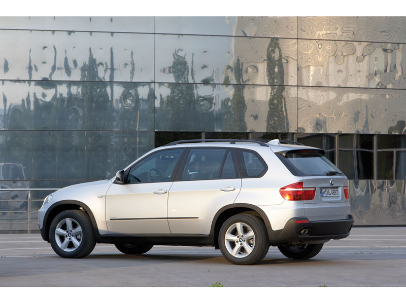 BMW X5 2007年モデルの価格・グレード一覧 価格.com