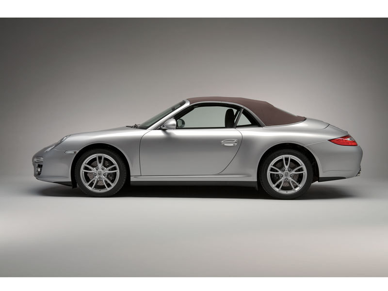 ポルシェ 911カレラ 2004年モデル ベースグレード (MT) (左ハンドル)の