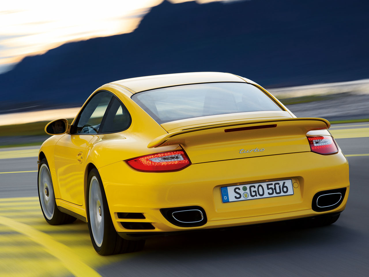 ポルシェ 911ターボ ドライバーズマニュアル 911-1.jpeg
