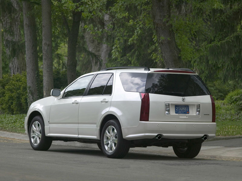 キャデラック SRX 2004年モデル 4.6L 4WD (左ハンドル) (5/7人乗り)の価格・性能・装備・オプション（2007年3月4日発売）  価格.com