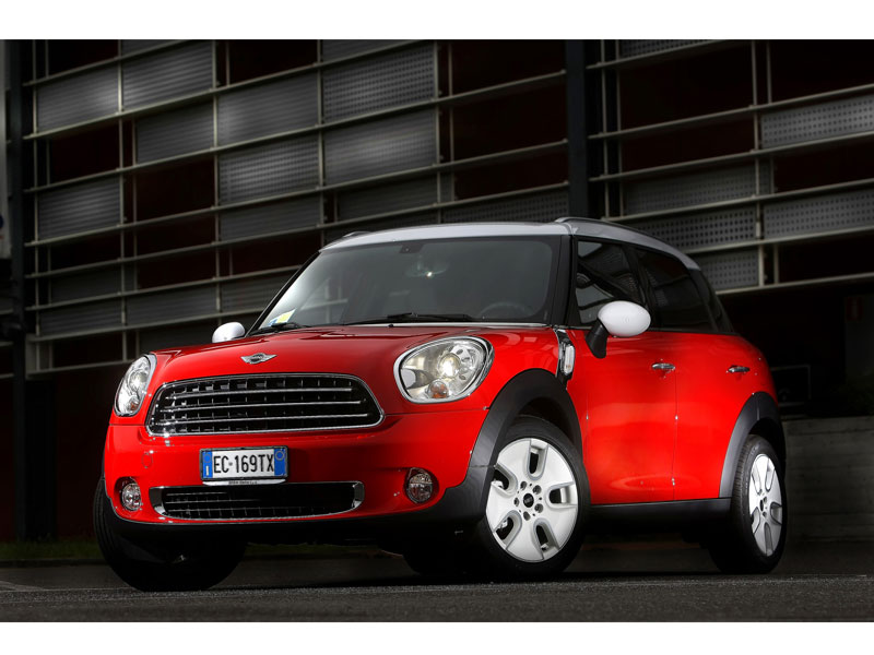 ミニ MINI CROSSOVER (クロスオーバー) 2011年モデルの価格・グレード