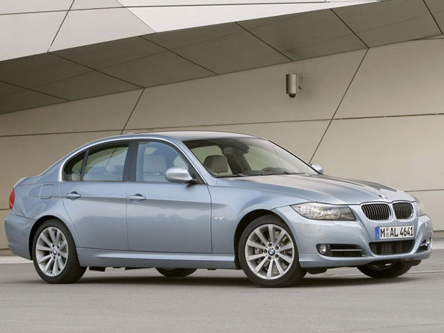 BMW 3シリーズ セダン 2005年モデル 325iの価格・性能・装備・オプション（2010年5月24日発売） 価格.com