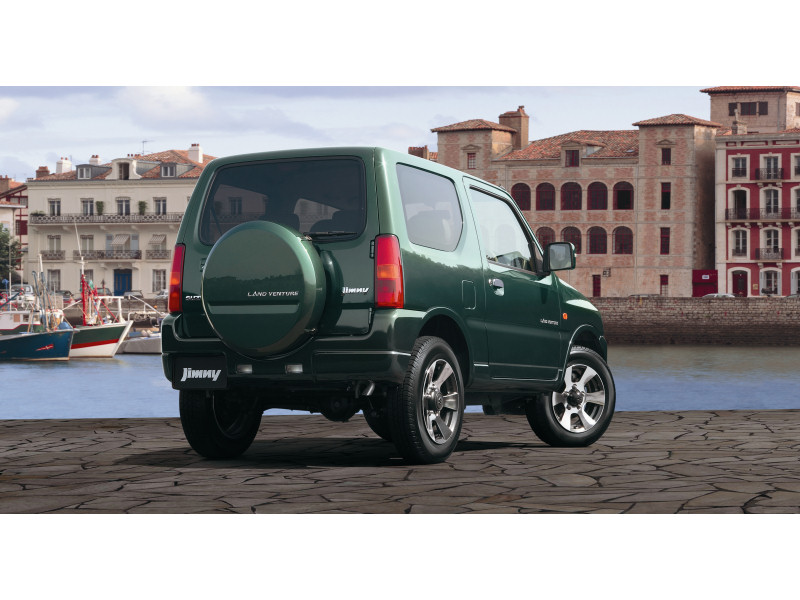 スズキ ジムニー 1998年モデル FISフリースタイルワールドカップ