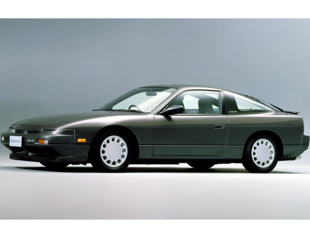 日産 180SX 1989年モデル 新車画像
