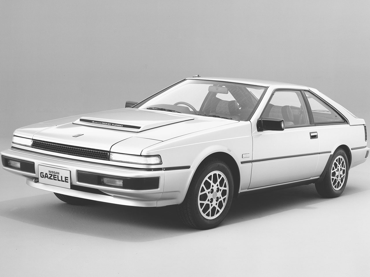 日産 ガゼール 1983年モデル 新車画像