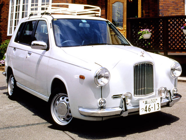 光岡 ユーガ 2000年モデル 新車画像