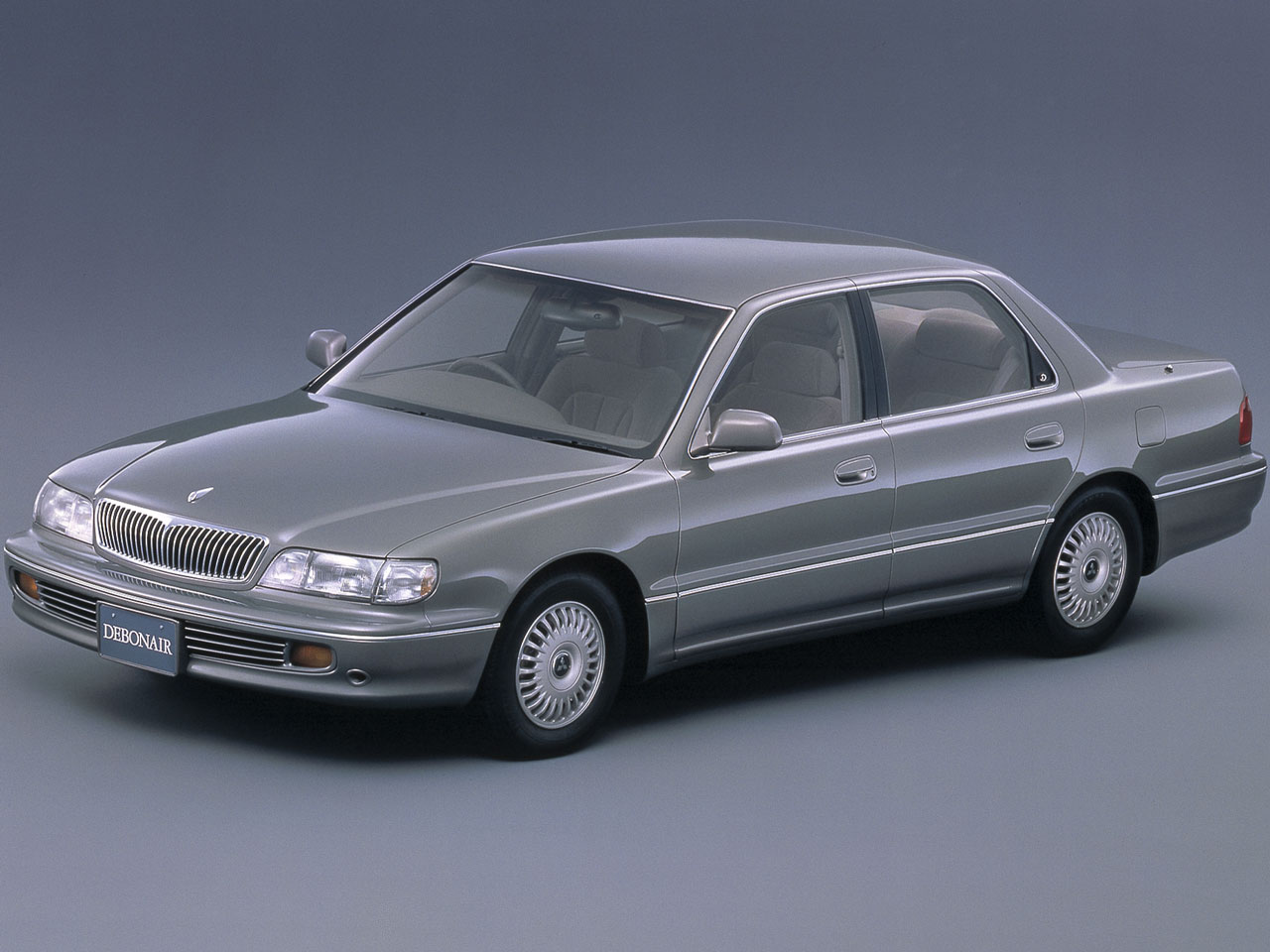 三菱 デボネア 1992年モデル 新車画像
