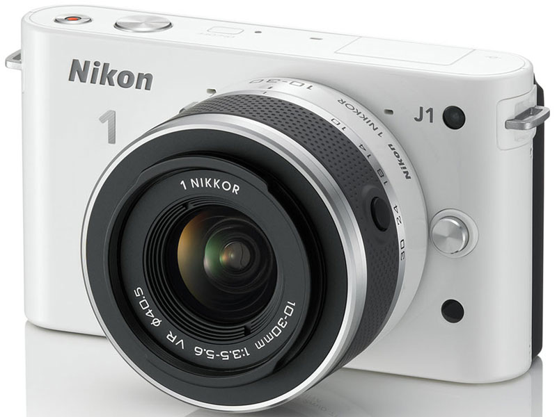 Nikon 1 J1 �_�u���Y�[���L�b�g [�z���C�g]