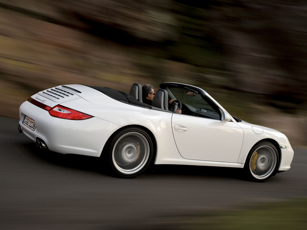 ポルシェ 911カレラ カブリオレ 2004年モデル 4S カブリオレの価格