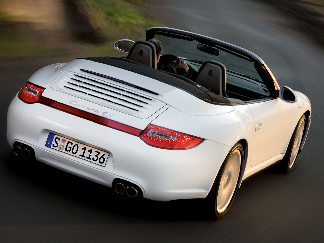 ポルシェ 911カレラ カブリオレ 2004年モデル 4S カブリオレの価格