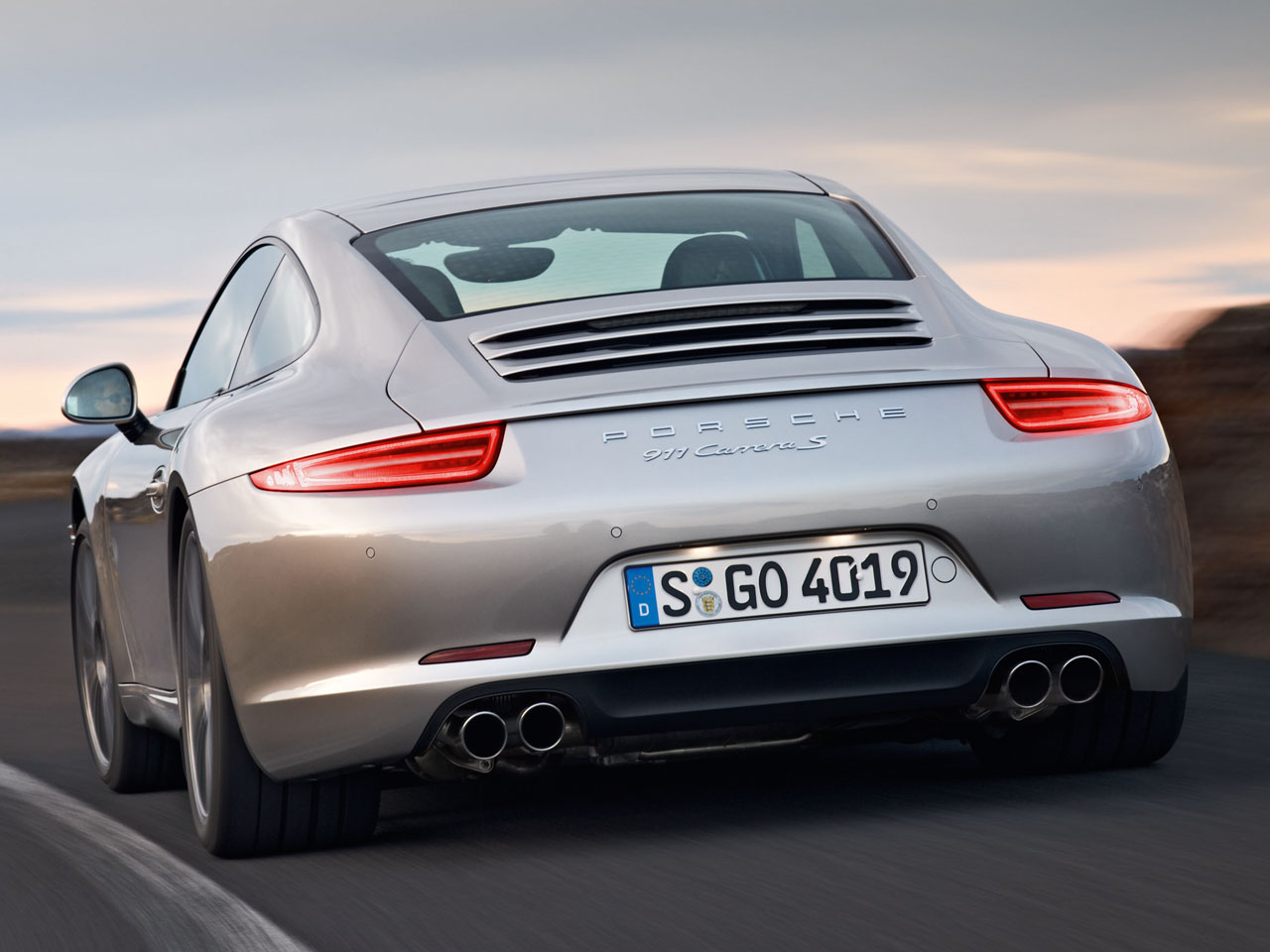 ポルシェ 911カレラ 2011年モデル GTSの価格・性能・装備・オプション