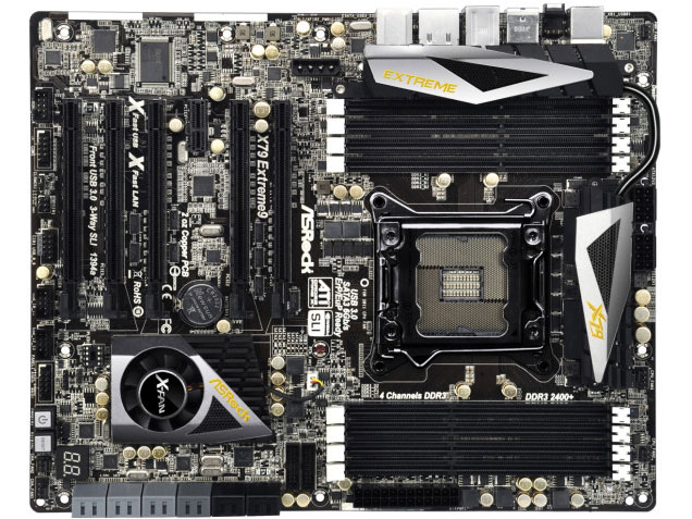 X79 Extreme9 �̐��i�摜