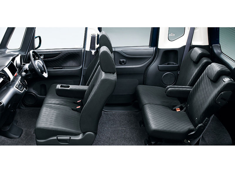 ホンダ N-BOX カスタム 2011年モデル SSパッケージ 4WDの価格・性能