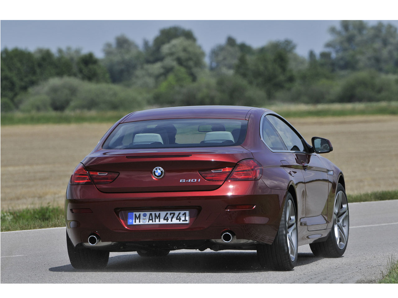 BMW 6シリーズ クーペの価格・新型情報・グレード諸元 価格.com