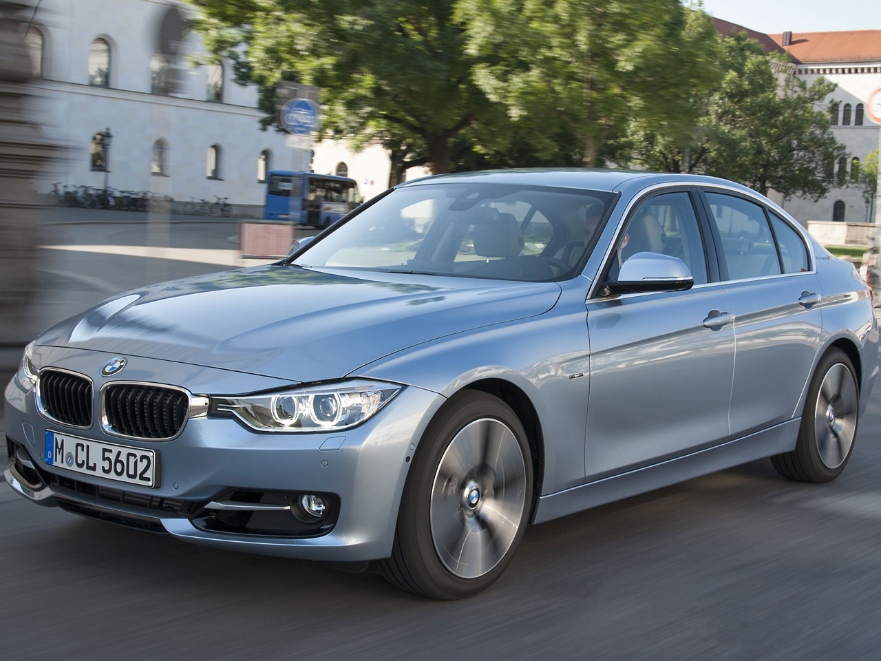 BMW 3シリーズ セダン 2012年モデル 320i M Sportの価格・性能・装備