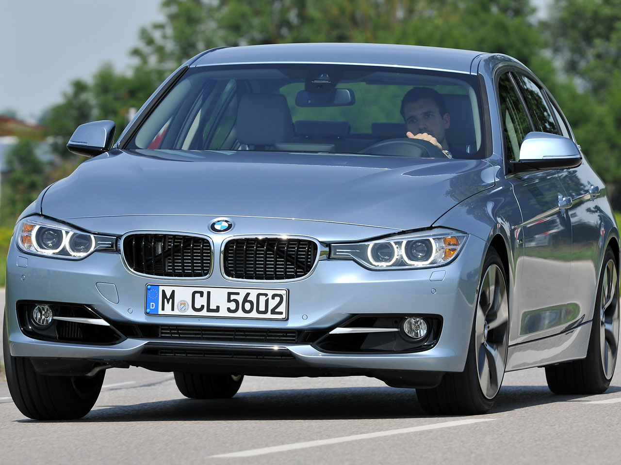 BMW 3シリーズ セダン 2012年モデル 320i M Sportの価格・性能・装備