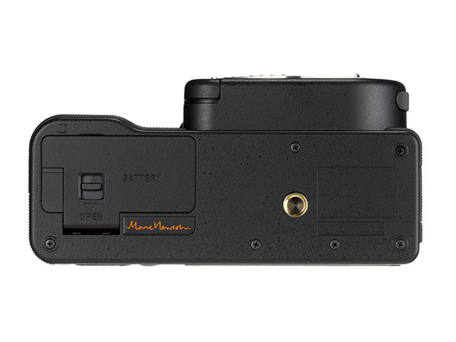 PENTAX K-01 �Y�[�������Y�L�b�g [�u���b�N×�u���b�N]