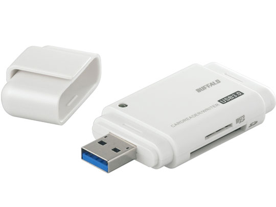 BSCRD04U3WH [USB 30in1 �z���C�g]