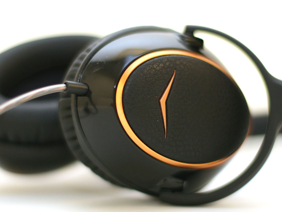 Reference ONE [�u���b�N&�J�b�p�[]