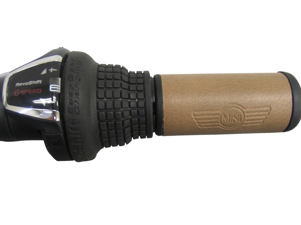 Mini FDB206 [�u���e�B�b�V���O���[��]