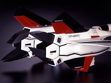 1/72 �}�N���X�v���X YF-19