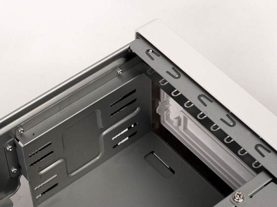 SST-SG02W-F-USB3.0 [�z���C�g]