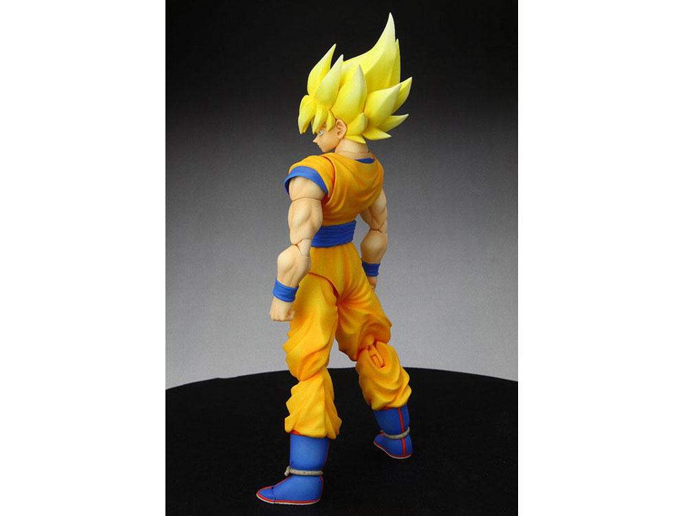 S.H.Figuarts �h���S���{�[���� �X�[�p�[�T�C���l �����