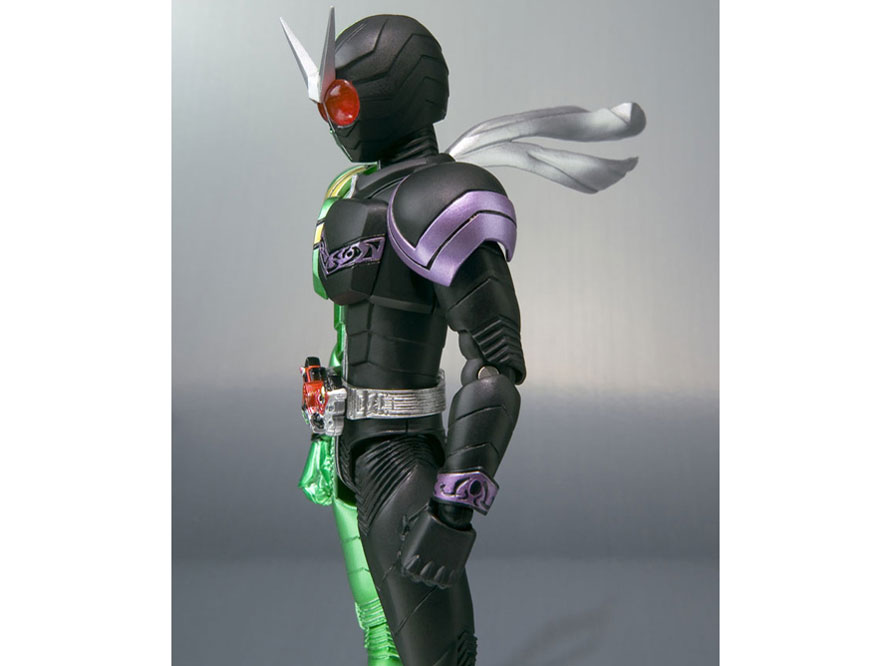 S.H.Figuarts ���ʃ��C�_�[W �T�C�N�����W���[�J�[