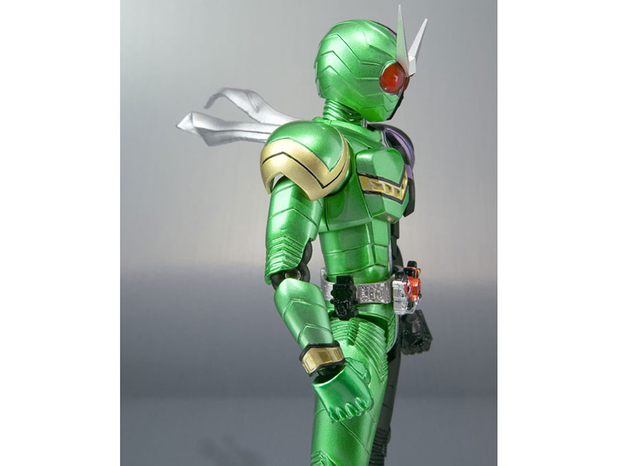 S.H.Figuarts ���ʃ��C�_�[W �T�C�N�����W���[�J�[