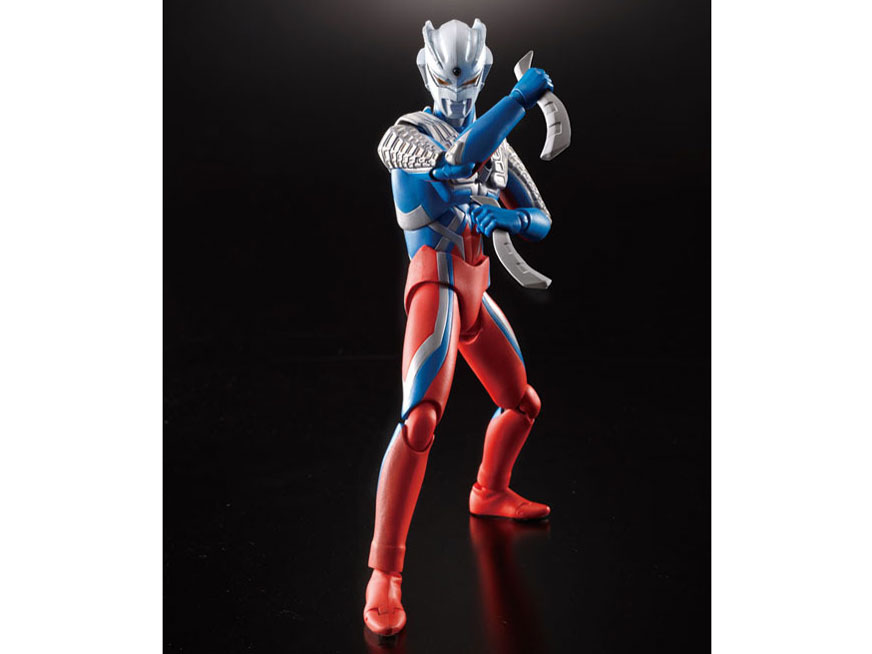 ULTRA-ACT �E���g���}���[��