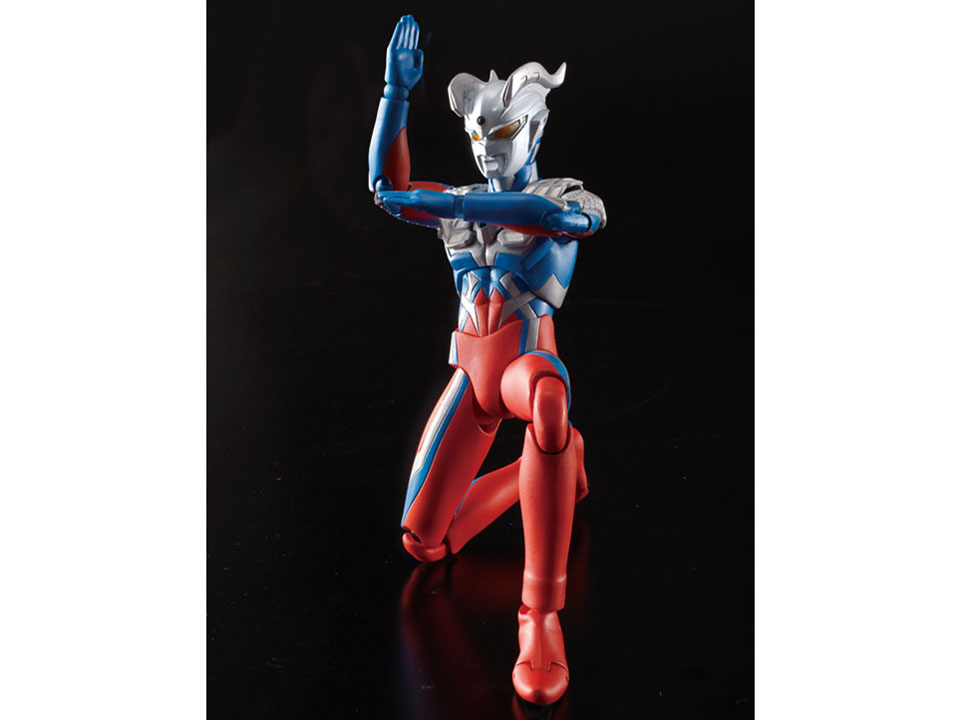 ULTRA-ACT �E���g���}���[��