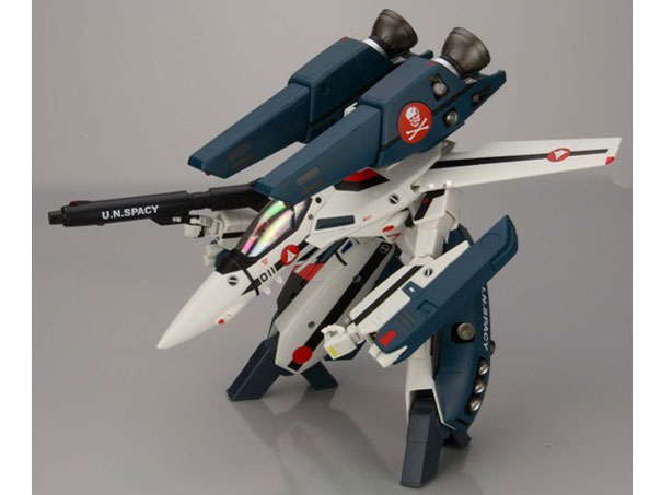 ��܂ƃ}�N���X�V���[�Y 1/60 ���S�ό` VF-1A with�X�[�p�[&�X�g���C�N�p�[�c ����P�@