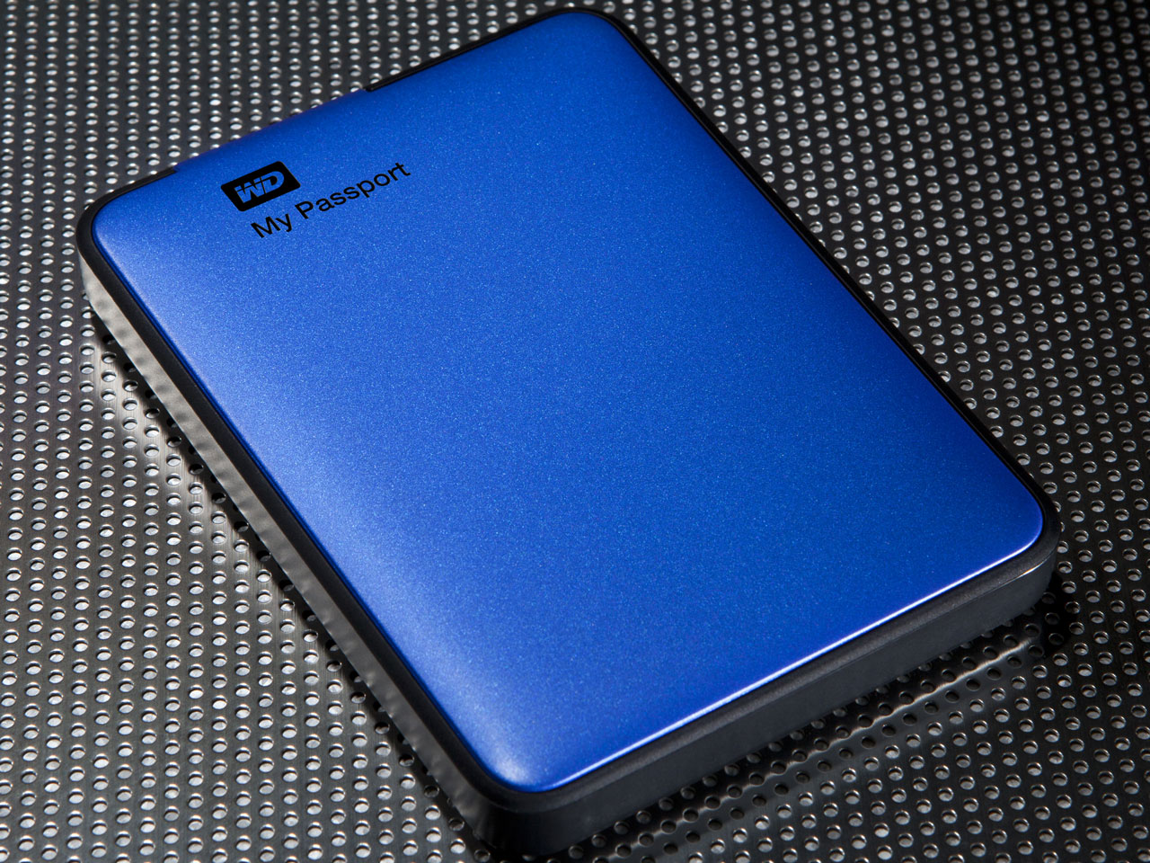 My Passport WDBKXH5000ABL [���^���b�N�E�u���[]