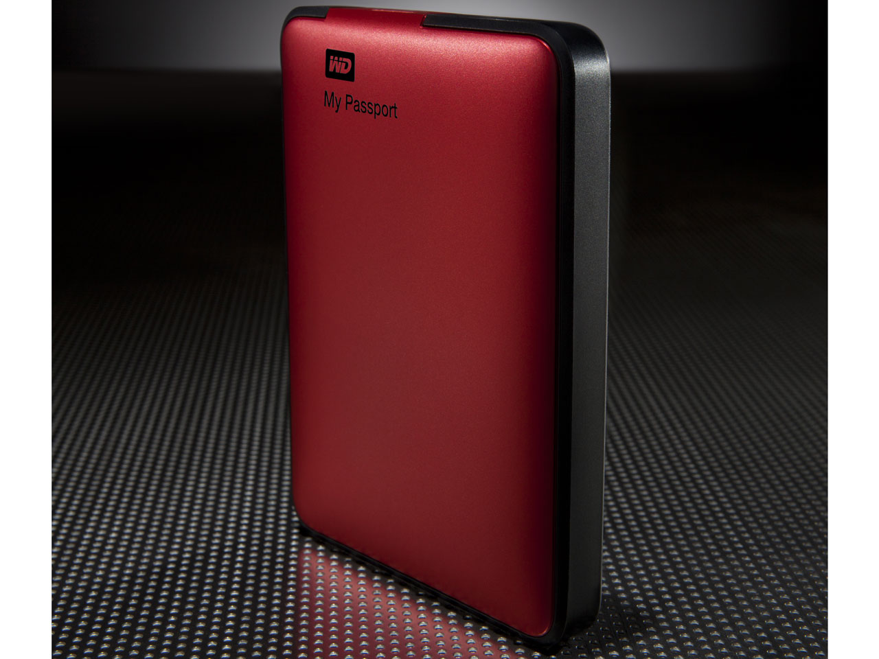 My Passport WDBKXH5000ARD [���^���b�N���b�h]