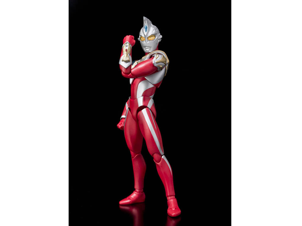 ULTRA-ACT �E���g���}���}�b�N�X