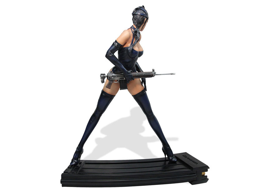 �t�@���^�W�[�t�B�M���A�M�������[ 1/4�X�P�[�� �z�b�g�E�{�b�N�X (Hajime Sorayama) ���W���^�C�v