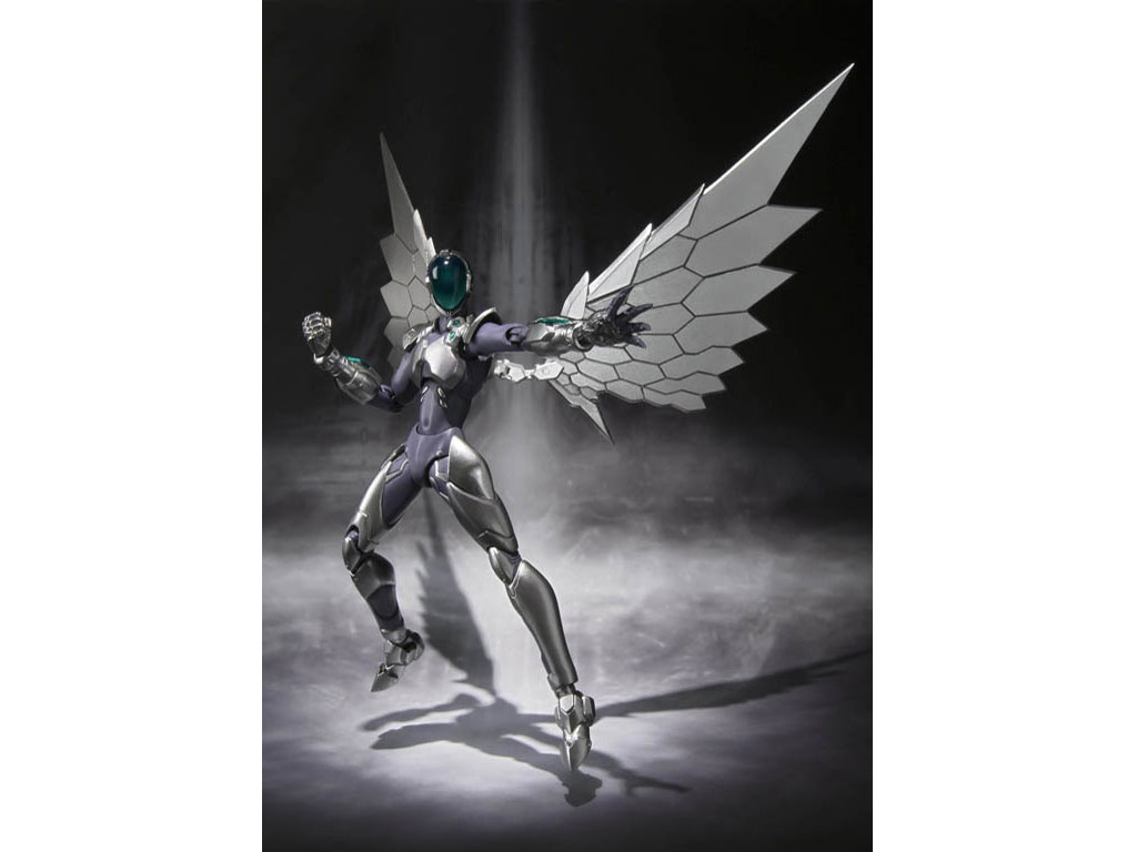 S.H.Figuarts �A�N�Z���E���[���h �V���o�[�E�N���E �̐��i�摜