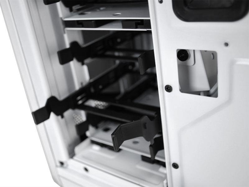 SWITCH 810 [�z���C�g]